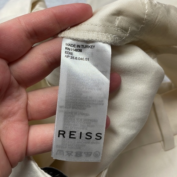 Reiss High Rise Career Trousers in Cream 10 O1 - Picture 4 of 8
